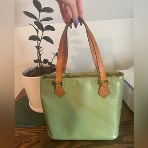Authentic Green Louis Vuitton Monogram Vernis Houston Bag